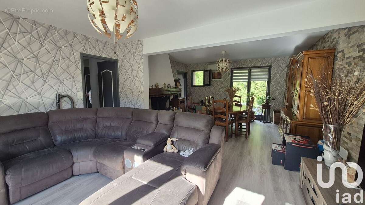 Photo 8 - Maison à AUXI-LE-CHATEAU