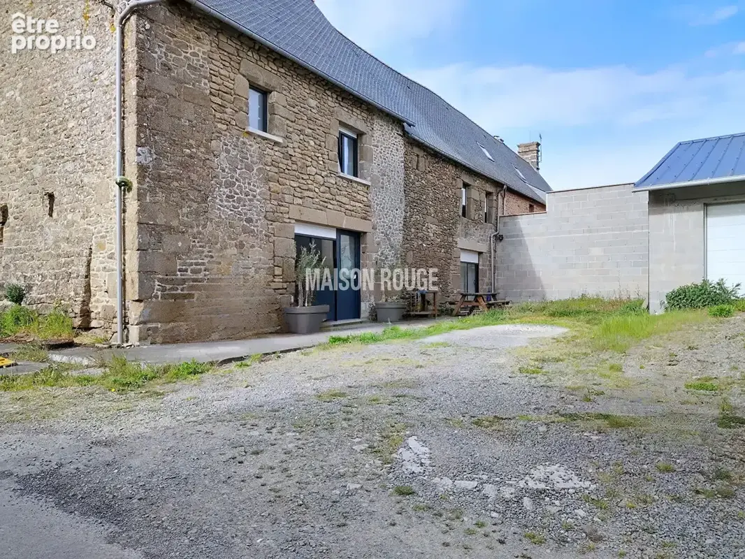 Maison de caractère à fort potentiel : Plein sud, beaux volumes - photo 11