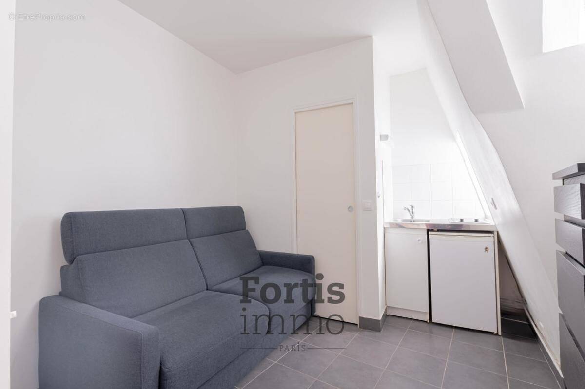Appartement à PARIS-9E