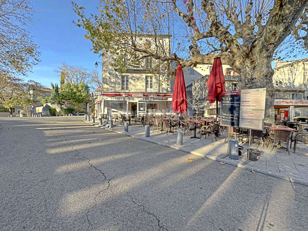 Commerce à SAINT-JEAN-DU-GARD