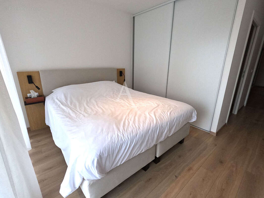 Appartement à CAMIERS