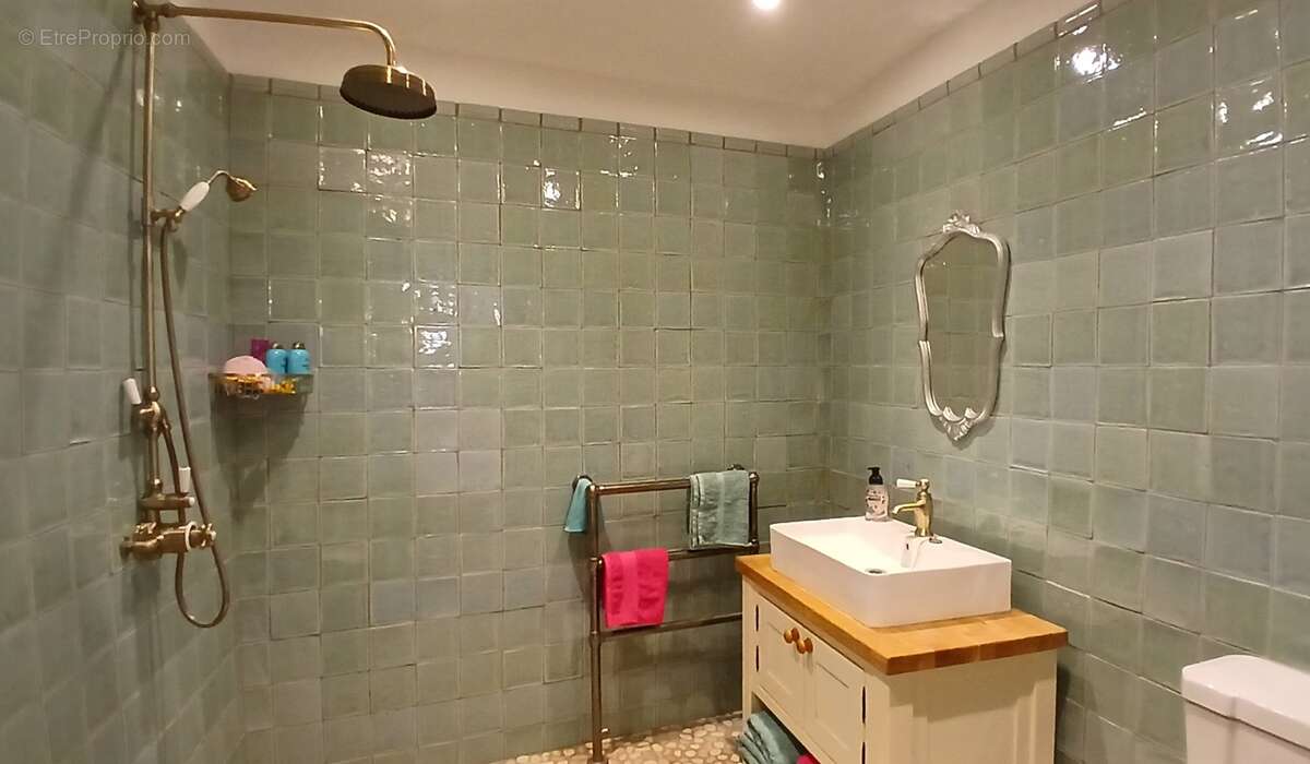 Maison à SAINT-CHINIAN