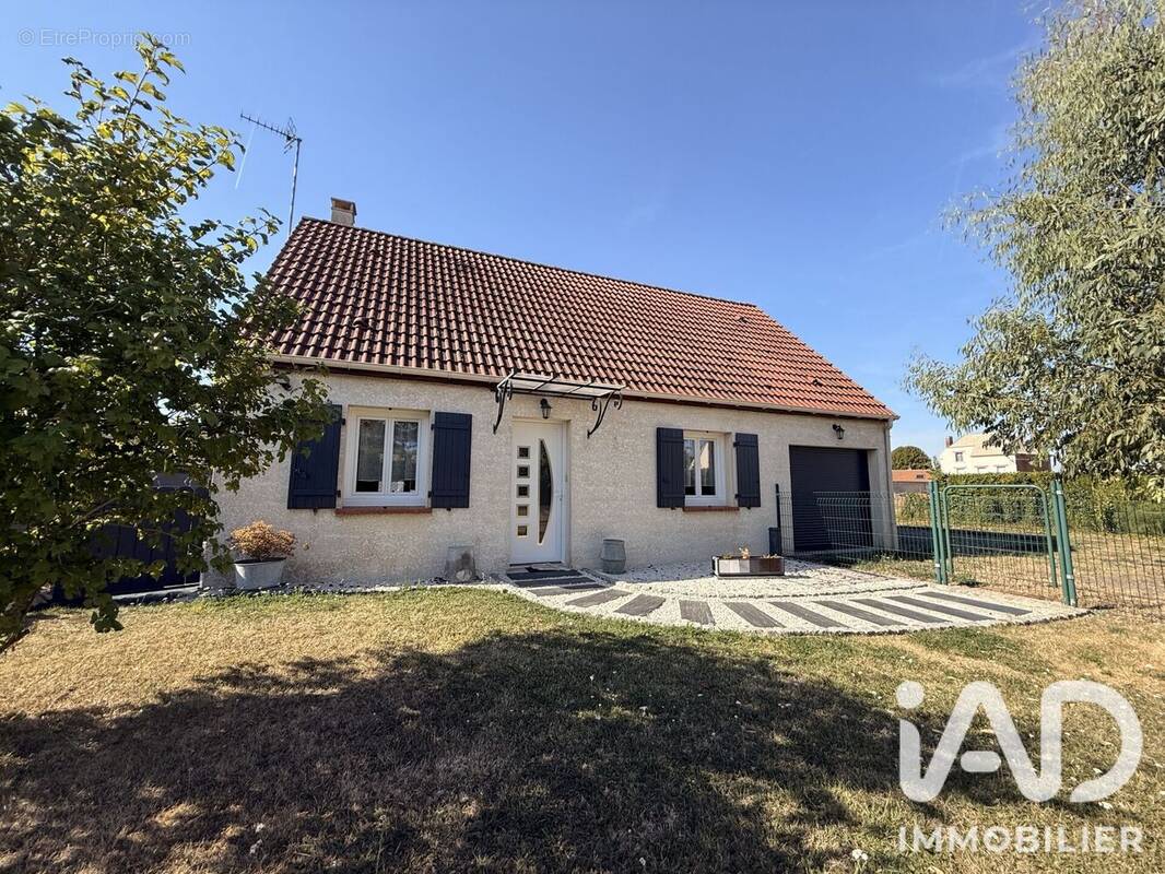 Photo 1 - Maison à GODENVILLERS