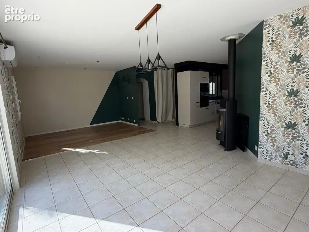 Corpe (85) calme absolu villa 2009 plain pied grand confort avec piscine double garage sur 1068m² clos - photo 5