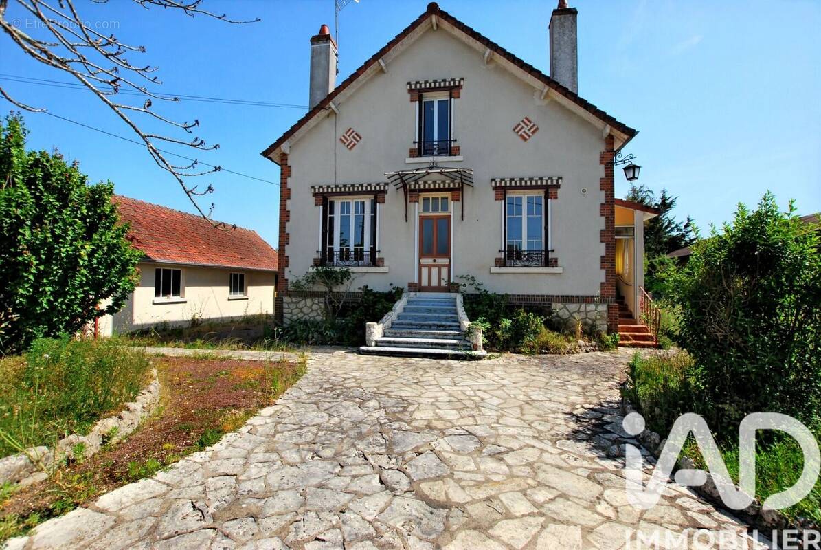 Photo 1 - Maison à OUZOUER-SUR-TREZEE