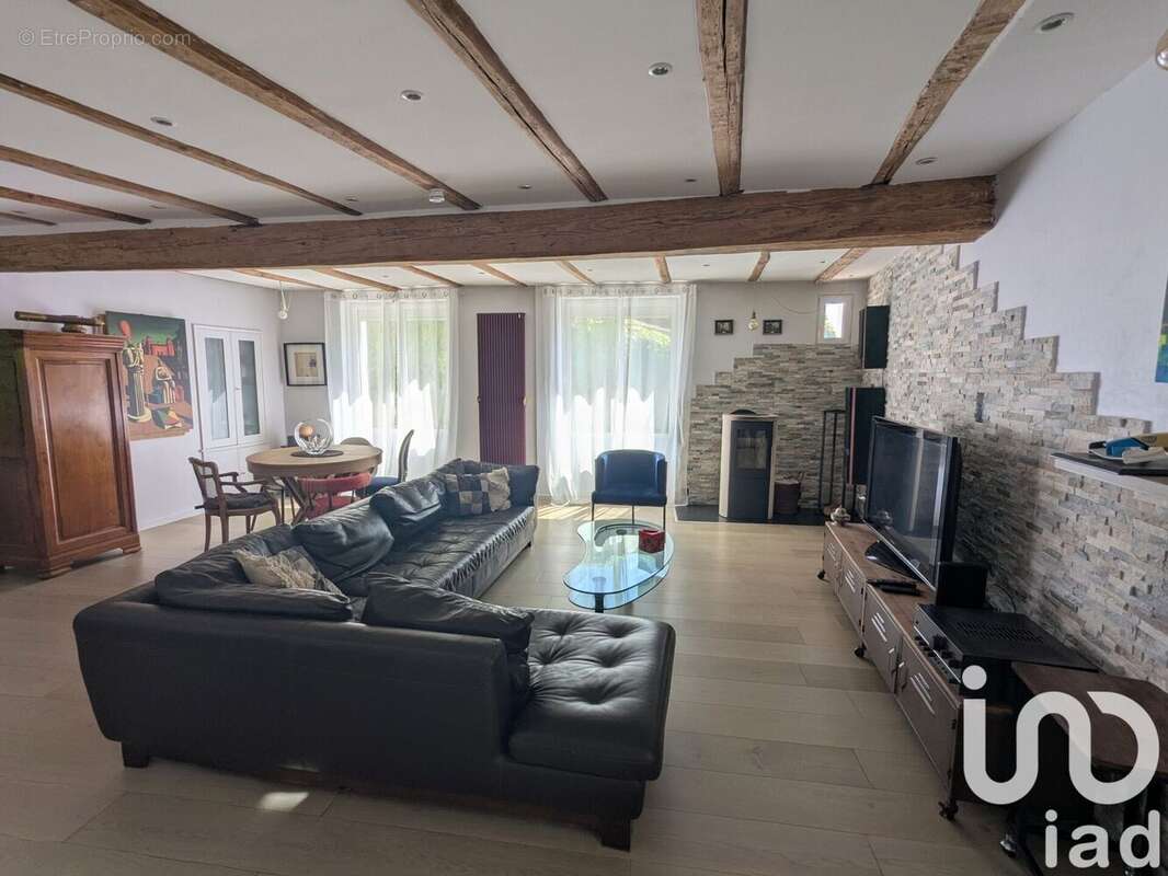 Photo 3 - Maison à SAINT-ETIENNE