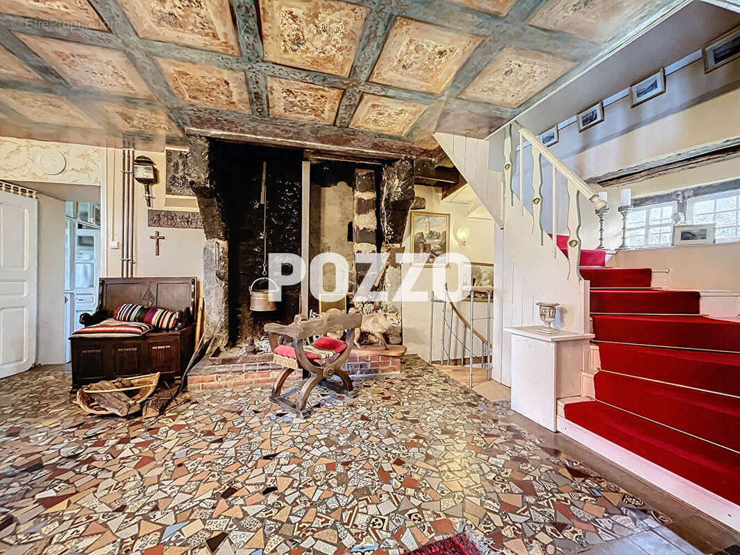 VENTE d'une maison T16 (439 m²) au MESNIL - propriété d'exception - deux habitations - 4 hectares - photo 6