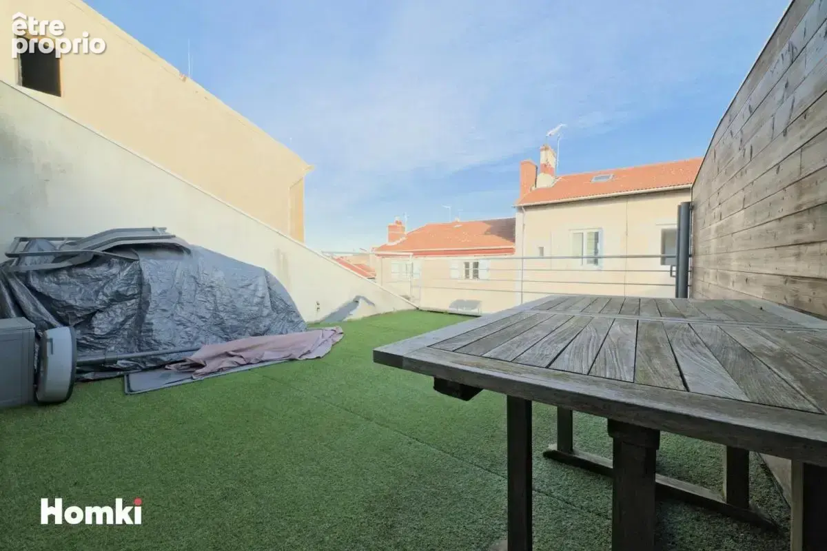 COUP DE CŒUR – Loft T4 atypique avec terrasse – Volumes exceptionnels - photo 7