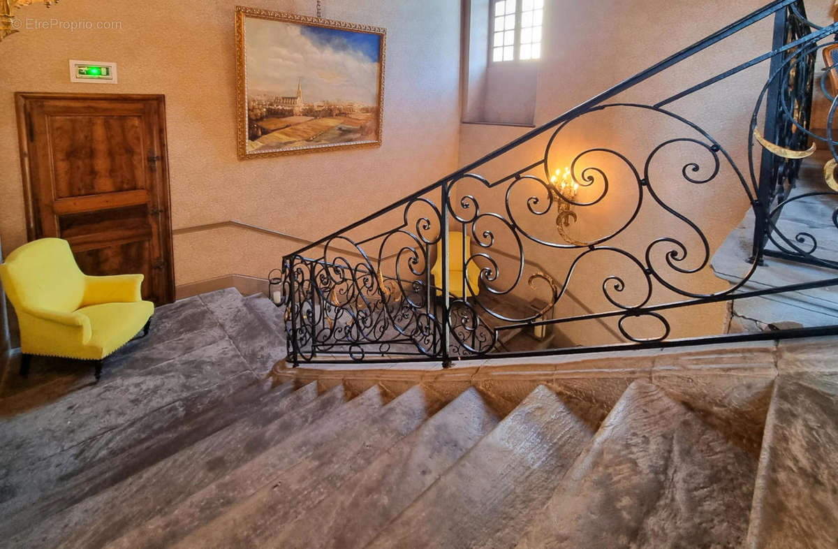 escalier - Maison à MIREPOIX