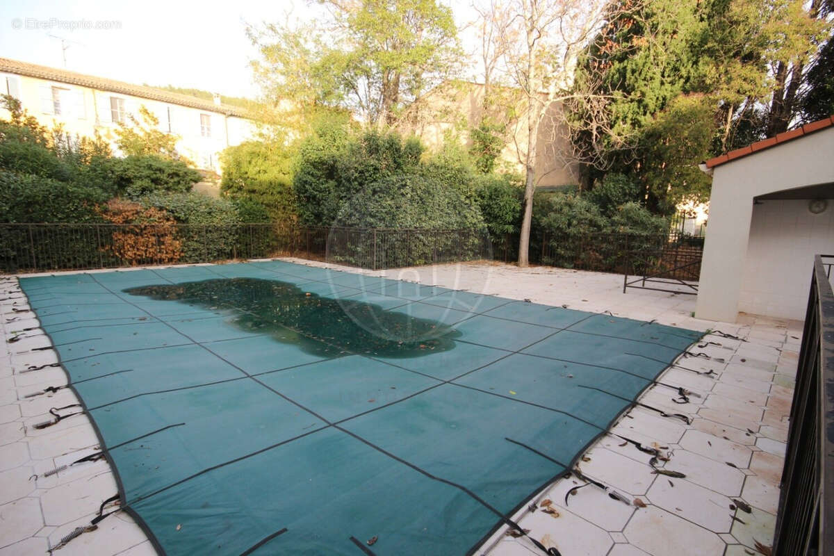 Appartement à LE LUC