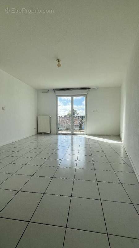 Appartement à LE HAILLAN