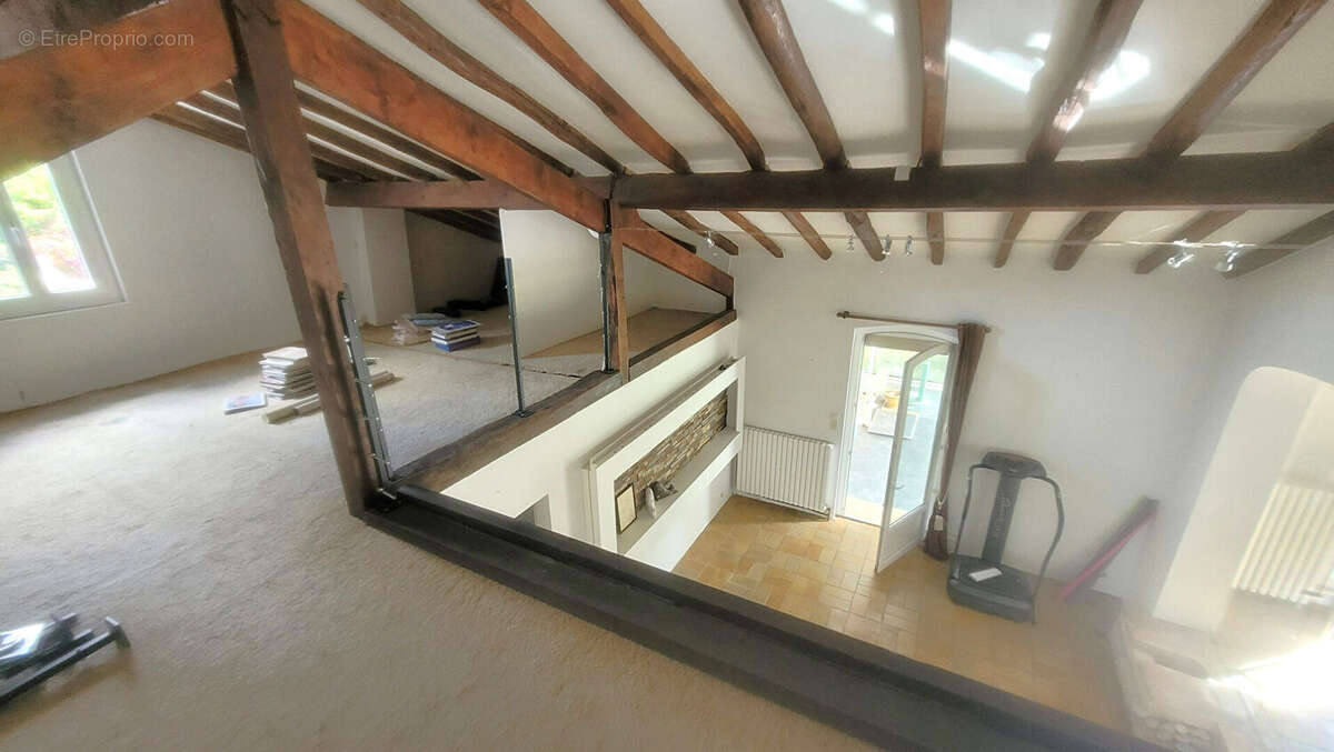 Maison à ESCAMPS