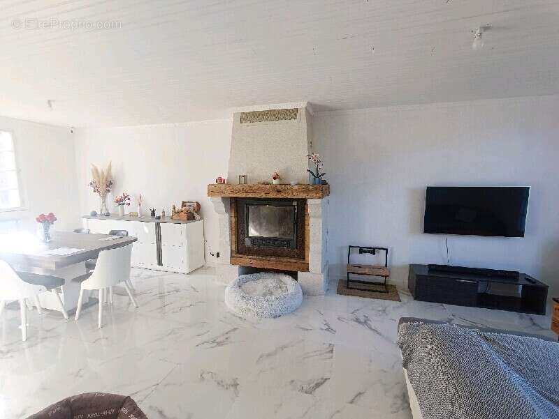 Maison à VERNEUIL-SUR-AVRE