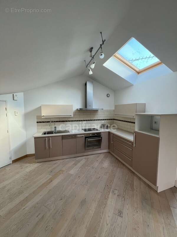 Maison à DIVONNE-LES-BAINS