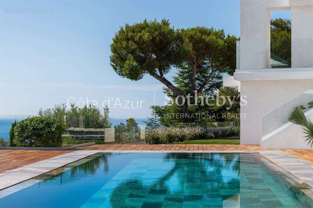 Maison à ROQUEBRUNE-CAP-MARTIN