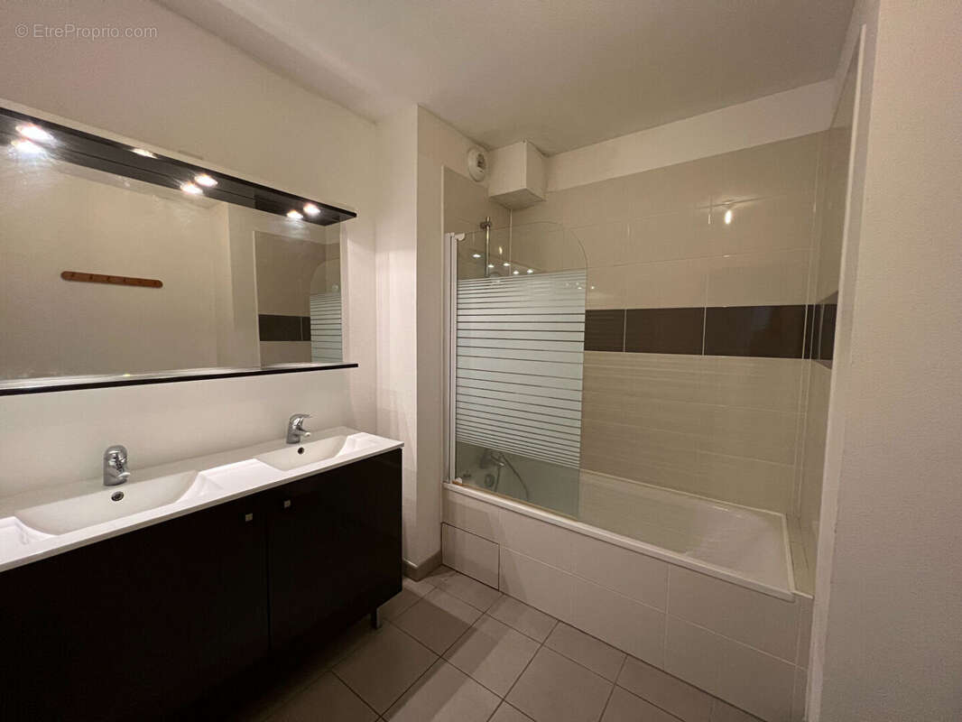 Appartement à SAINT-MEDARD-EN-JALLES