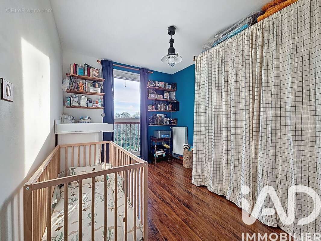 Photo 6 - Appartement à CHAMPS-SUR-MARNE