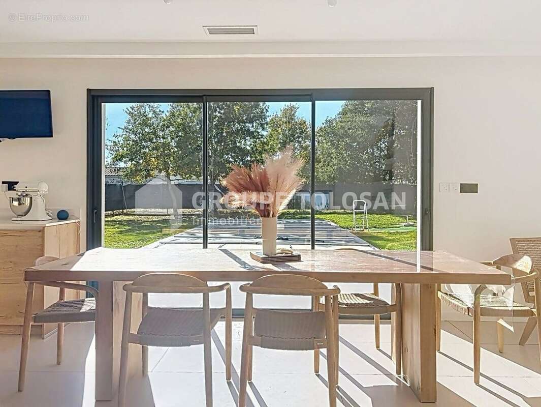 Maison à CASTELMAUROU