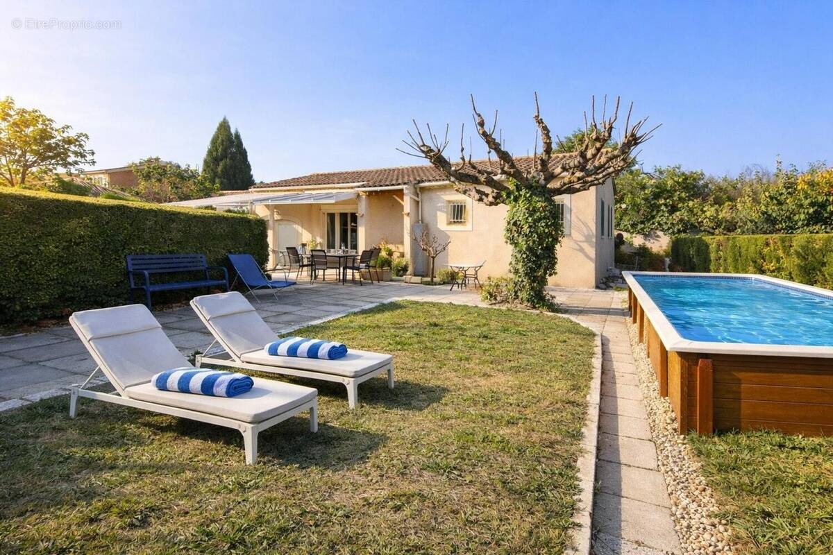 Photo 1 - Maison à L'ISLE-SUR-LA-SORGUE