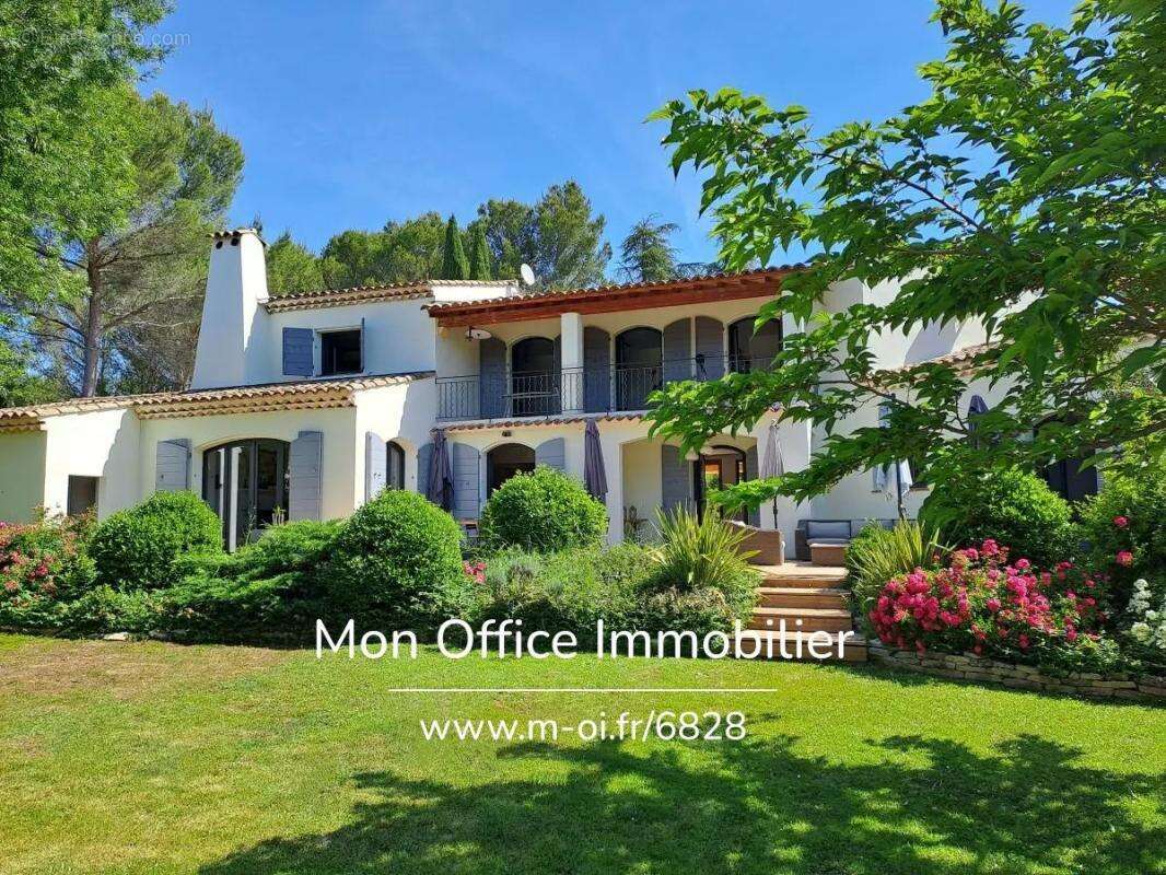 Référence : 6828-VCL. - Maison avec 6 chambres dont studio indépendant - Jardin paysager piscine garage - 13 100 AIX - photo 7