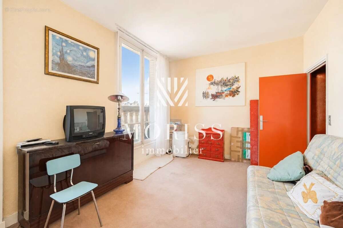 Appartement à PARIS-11E