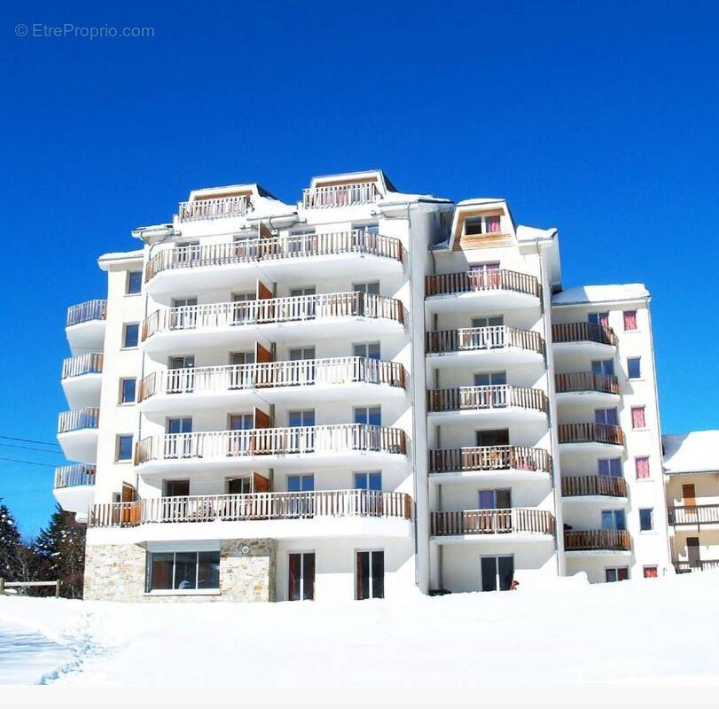 Appartement à AX-LES-THERMES