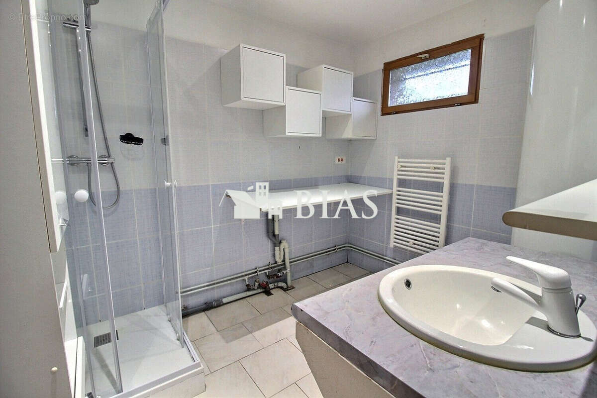 Maison à BOURG-ACHARD