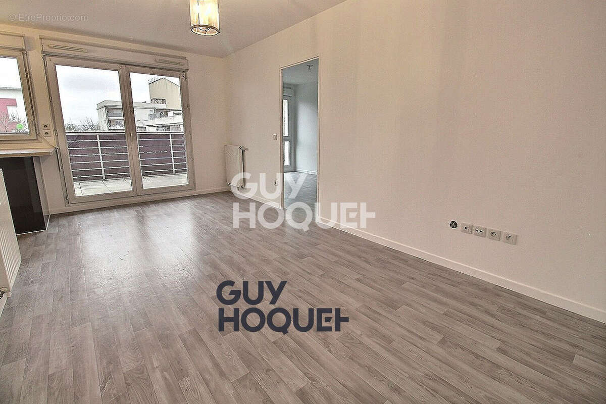 Appartement à LIMEIL-BREVANNES