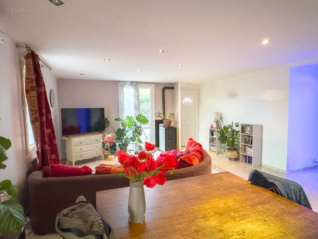 Maison à SAINT-SYMPHORIEN-SOUS-CHOMERAC