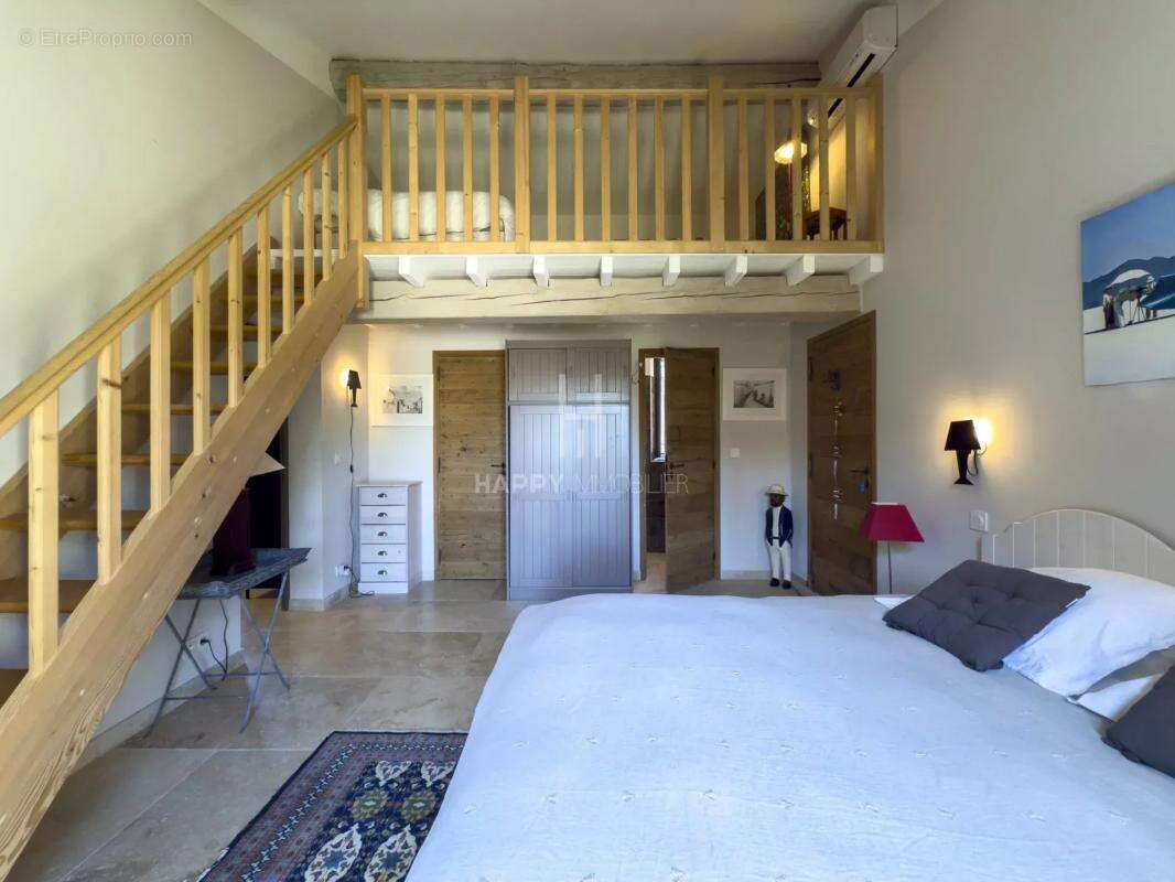 Maison à PARADOU