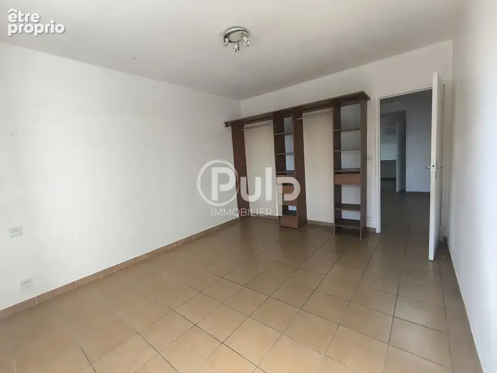Villeneuve-la-comtesse Maison T6 - photo 12