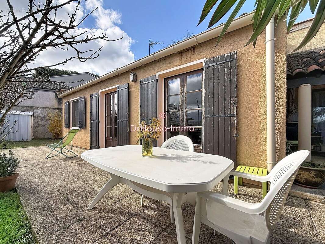 Maison 82 m² à Chatuzange-Le-Goubet  - photo 27