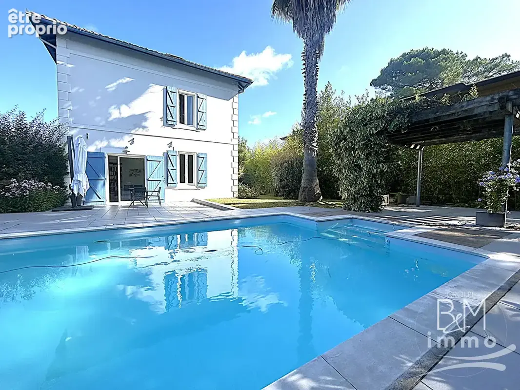 À vendre : Maison de maître 1900-Seignosse Bourg- centre ville- piscine- jardin de 1000M² - photo 2