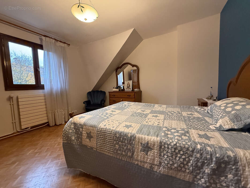 Maison à LE BLANC-MESNIL