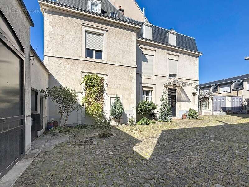 Maison à vendre 13 pièces REIMS (51) - photo 3