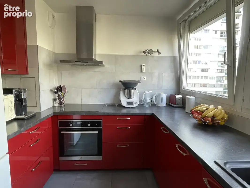 Tête d'Or - La Doua : T5 lumineux avec 3 ch., terrasse, 2 loggias et vue dégagée - photo 12