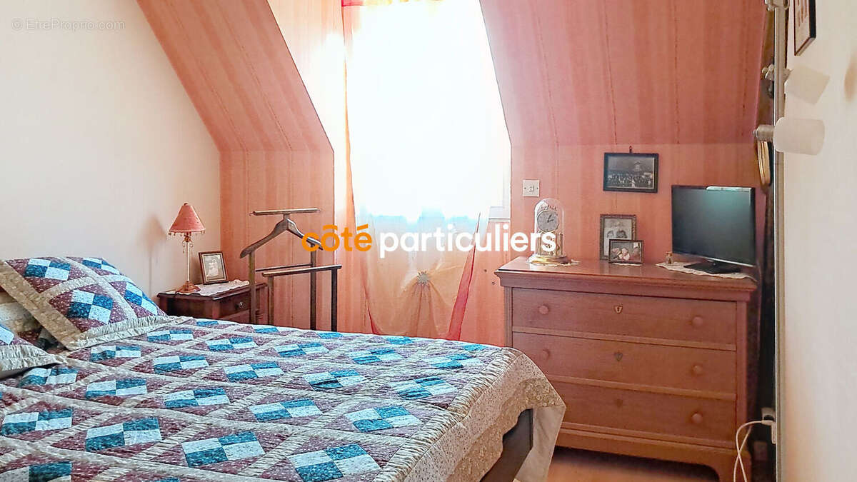 Maison Saint Germain Des Pres 8 pièce(s) 188 m2 - photo 8