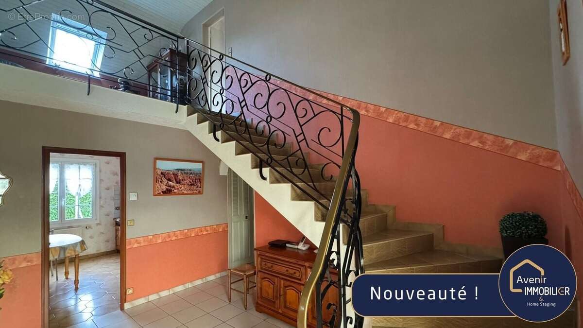 Maison à LA CHAPELLE-LAUNAY