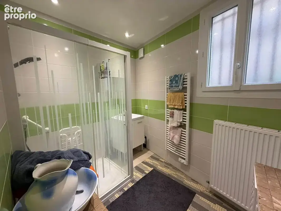 HAUTE VIENNE - Charmante maison familiale avec 5 chambres, grande grange, cour privative, verger et équipements énergétiques per - photo 11