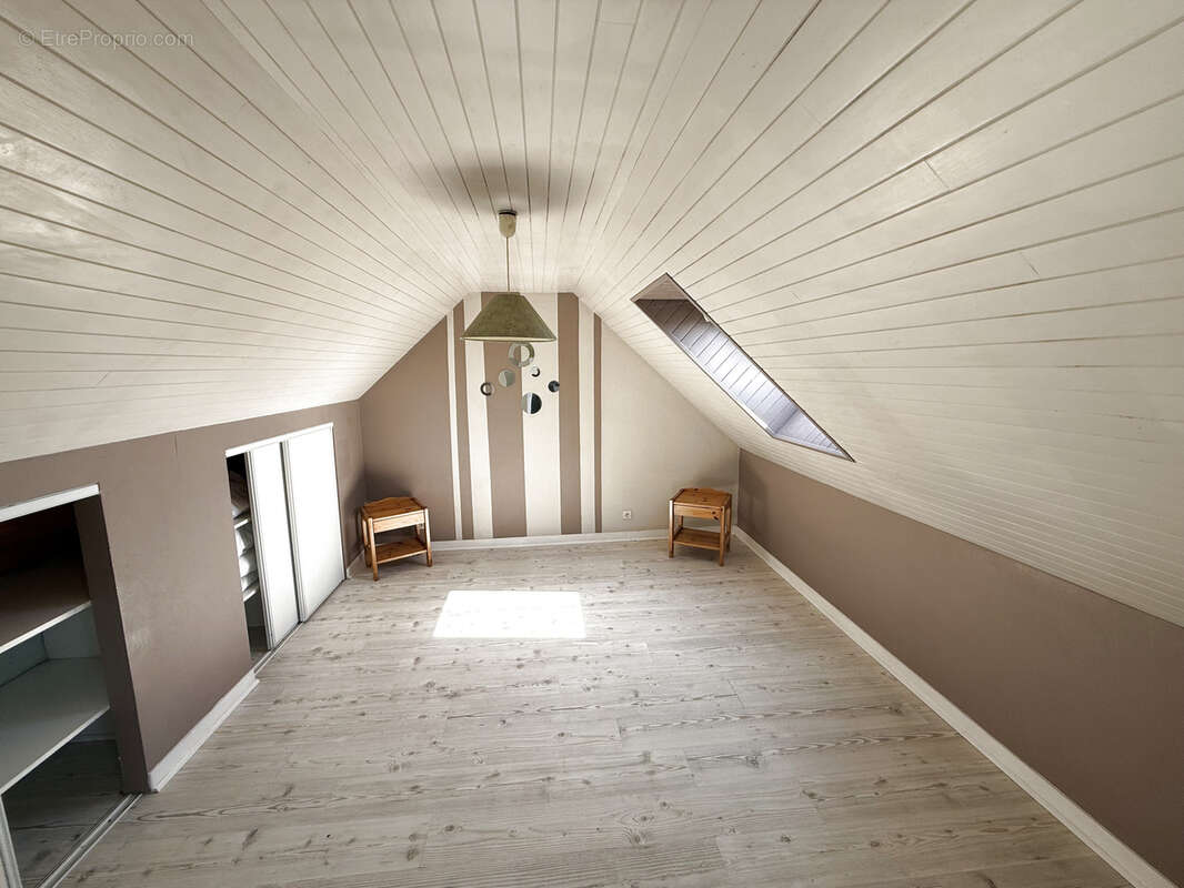 Maison à PLOUNEOUR-TREZ