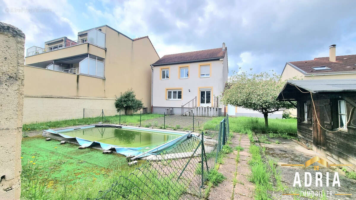 Maison à CORNY-SUR-MOSELLE