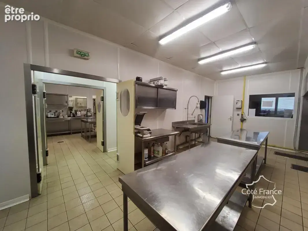 À VENDRE   Fonds et Murs Commerciaux Activité Traiteur   GIV - photo 14