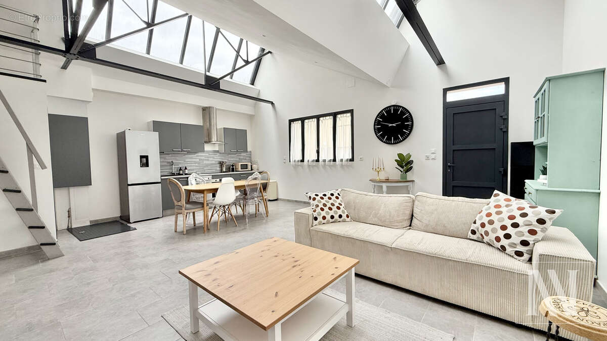Très beau loft sur la commune de Sainte Savine - photo 2