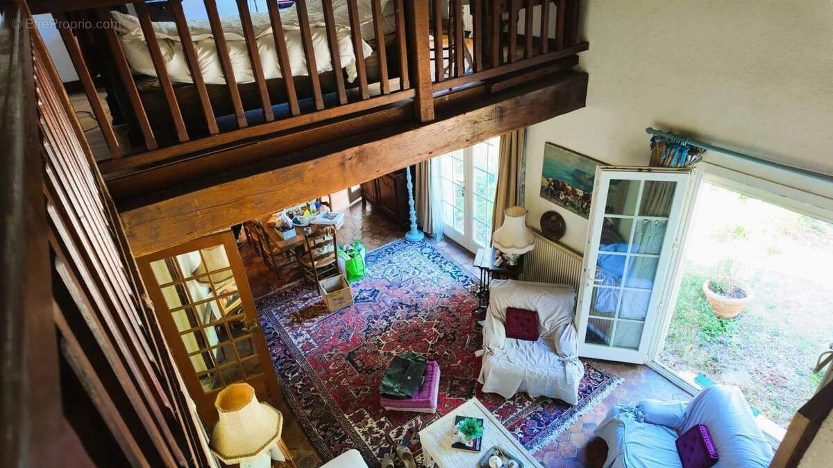 Maison à CLAIREFONTAINE-EN-YVELINES