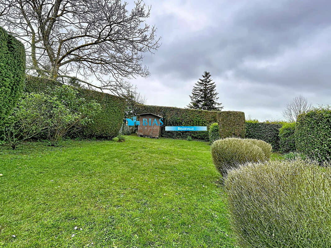 Maison à CONTEVILLE