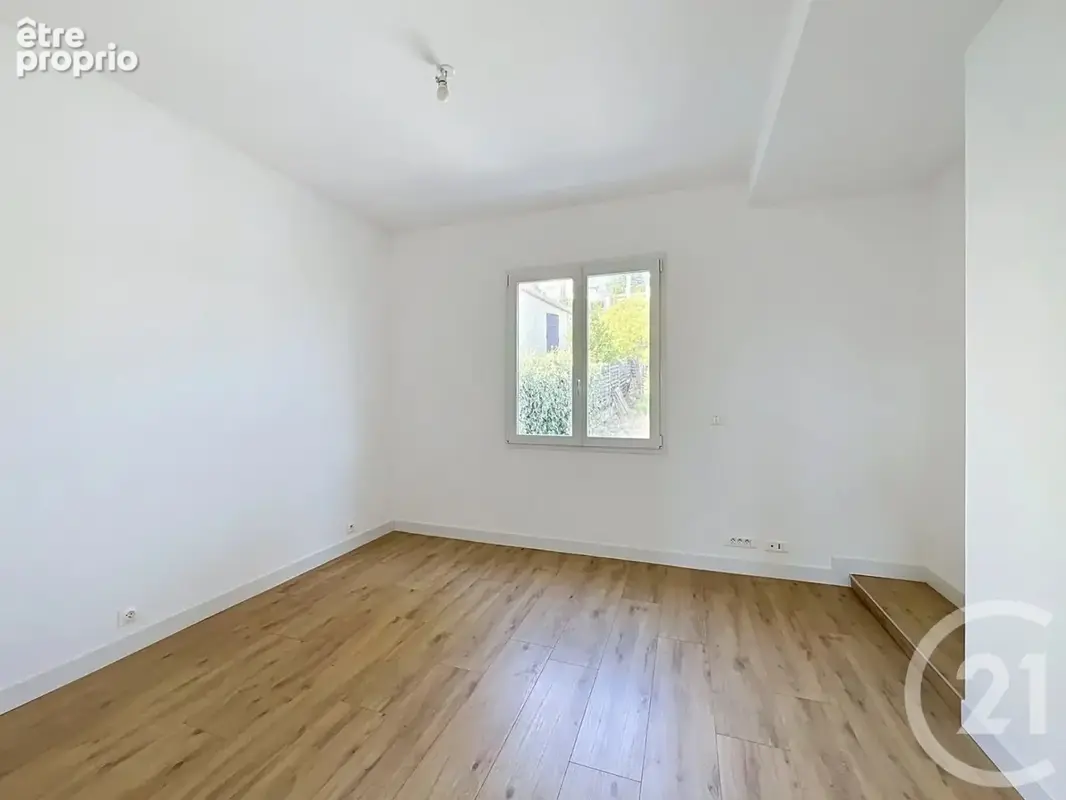 Maison 6 pièces 147 m² à vendre à Mandelieu-La-Napoule (06210) - photo 9
