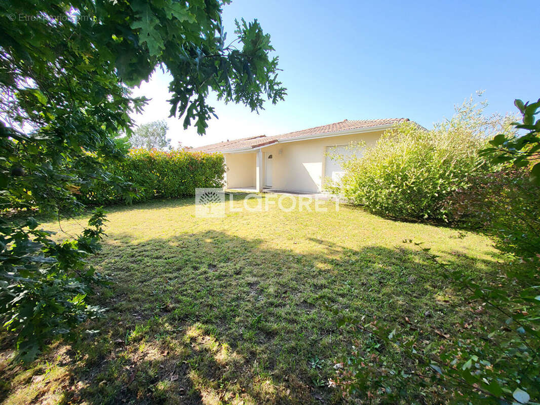 Maison à AUREILHAN