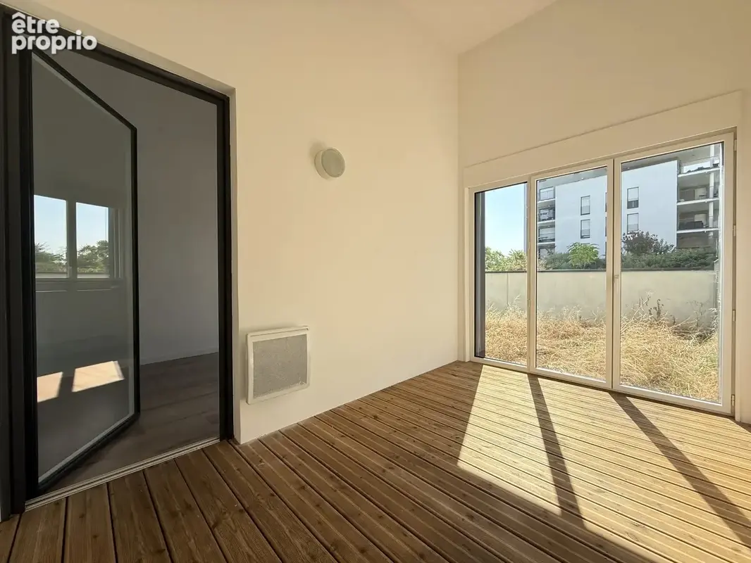 Appartement 3 pièces 73 m² à vendre à Bordeaux (33300) - photo 4