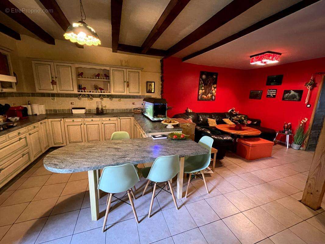 Maison à PAIMBOEUF