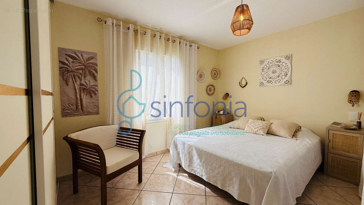 Vente maison coup de coeur située à seulement 4 km de la cité ducale d'Uzès. - photo 15